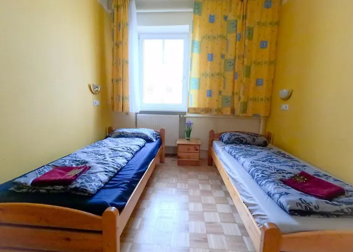 Ξενοδοχείο Double In Huetteldorfer Strasse Area