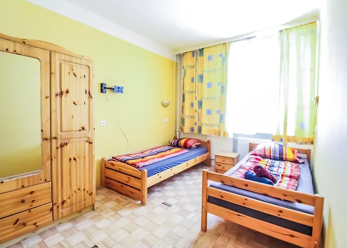 Double In Huetteldorfer Strasse Area Ξενοδοχείο