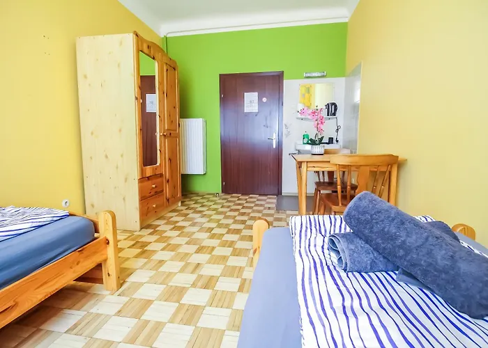 Double In Huetteldorfer Strasse Area Ξενοδοχείο Βιέννη